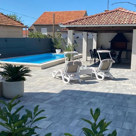 Breitling Apartments With Pool Biograd Na Moru Dış mekan fotoğraf