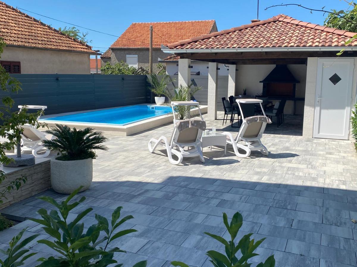 Breitling Apartments With Pool Biograd Na Moru Dış mekan fotoğraf