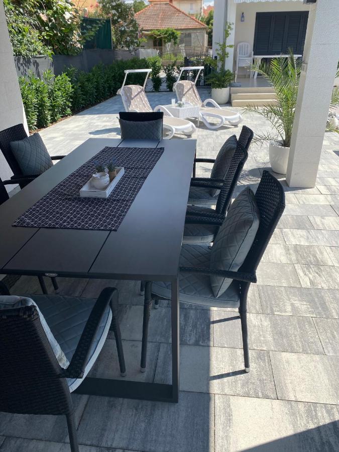Breitling Apartments With Pool Biograd Na Moru Dış mekan fotoğraf