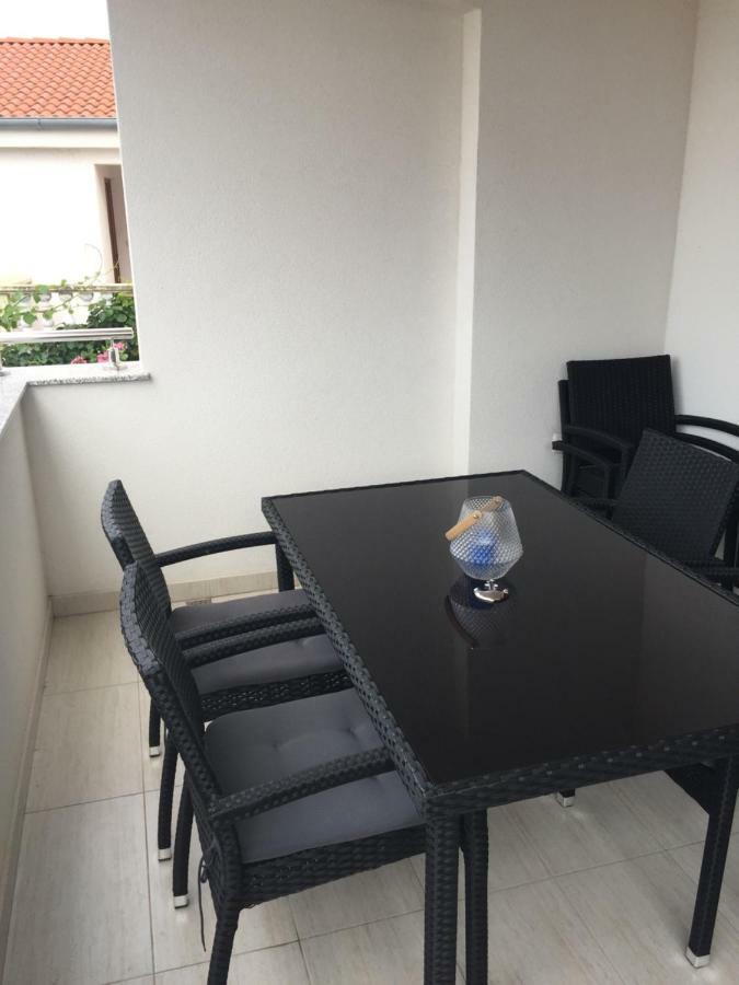 Breitling Apartments With Pool Biograd Na Moru Dış mekan fotoğraf
