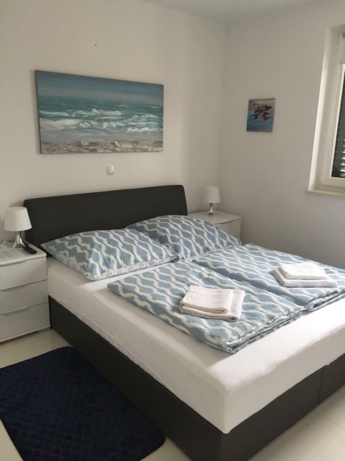 Breitling Apartments With Pool Biograd Na Moru Dış mekan fotoğraf